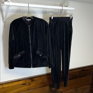 Cable & Gauge Studio Black Velour 2 Piece Matching Set- XS